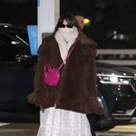 <b>악뮤</b> 공항패션