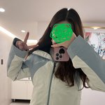 다음주 황금 연휴때 스키장 가려고 <b>스키복</b> 처음 사봤어! 이거 어때?