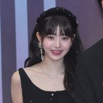장원영은 어쩜 <b>이래</b>