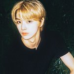 <b>성찬</b> 잘생겼다는 거 바이럴인줄