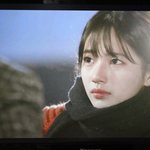 함틋 수지는 진짜 <b>전설</b>이다,,,