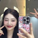 여돌들 피부 허연거 ㅈㄴ신기해