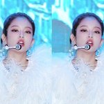 제니 첫 멜뮤 <b>무대</b>