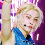 [스키즈] 4살<b>애기</b>한테 용복이 보여주니까