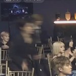 <b>AAA</b>유툽채널에 올라온  스키즈 한 승민 화장실가다 상받으러 돌아온