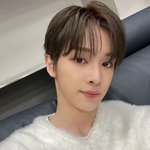 얼굴이 빛나서 <b>쥬얼리</b>가 필요없네