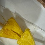 친구가 같이 <b>놀러</b>가서 자고 일어났는데 침대에 피 묻어있아면