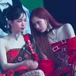 카리나 <b>윈터</b> 이짤 알아?