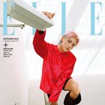 태용 <b>로에베</b> 반바지 화보 좋지않냐?
