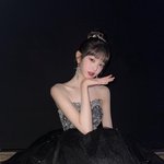 <b>엄지</b>공주 장원영