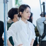 신혜선 작품 볼때마다 <b>시강</b>인 것