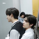 제이크는 <b>정원</b> 니키 대할때 너무 다름