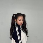 장원영 머리숱 이게 <b>가능</b>함?
