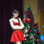 머리에 <b>크리스마스</b> 트리한 장원영 ㅋㅋㅋ