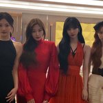 오늘자 가요대전 여그룹들 비하인드 포토