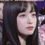 학교에 <b>붙임</b>머리 가발하고 가면 이상해?