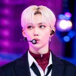 [스키즈] 얘들아 <b>용복</b>이 짧은 머리랑 장발 중에