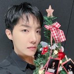 방탄 제이홉 <b>크리스마스</b> 셀카 2021