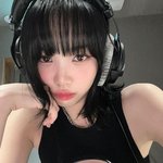 김채원은 신기한 게