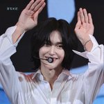 원빈 <b>vs</b> 김지웅 누가 더 잘생김?