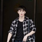 친구들이랑 새벽에 술먹다가 <b>전화</b>하는 건 무슨 심리야