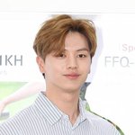 <b>육성재</b>는 얼굴이 하나도안변하노