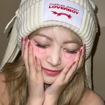 르세라핌 <b>홍은채</b> 인스타 업뎃
