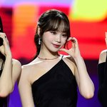 르세라핌 김채원, 올해 마지막 날을 함께 보내고 싶은 여자 가수...