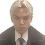 아티스트 세인트 폰 콜루치(<b>Saint</b> Von Colucci)의 매니저가...