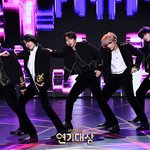 [TXT] 다들 최<b>대필</b> 의상 중에 최애 뭐야?