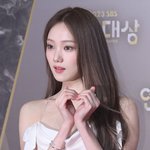 <b>SBS</b> 연기대상에서 존예였던 이성경