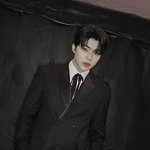 엔하이픈 <b>니키</b>랑 제베원 박건욱