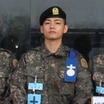 방탄 뷔 진짜 잘생기지 않았냐?