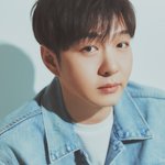 [댓글부탁해] 판타지오로 <b>이적</b>한 이창섭 새 프로필.jpg