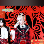 <b>리즈</b> 개이쁘다
