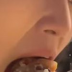 여자도 <b>국밥</b>먹을때 입 개큰데