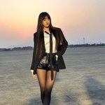 <b>안유진</b> 살 좀만 빼면