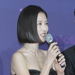 이현이 “남편 직장 다니며 3년째 개인 채널 운영, <b>존경심</b> 들어”