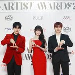 <b>나이별</b> 남녀 탑 1명씩