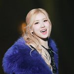 돌잡이 때 내 <b>심장</b> 잡은 듯한 여자 아이돌