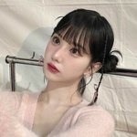<b>어우</b> 사람인지 구체관절 인형인지 헷갈림