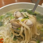 <b>민지</b> 칼국수