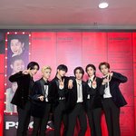 보<b>넥</b>도 골든디스크 단체사진