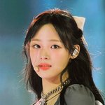 어제 레전드로 이뻤던 뉴진스 <b>민지</b>