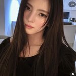 <b>한소</b>릐는 입술 얇은편임?