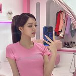 걍 <b>유나</b> 개인 인스타 빨리 생기면 좋겠음