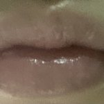 바세린 <b>떡칠</b>했더니 번들번들 맘에들어