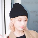 오늘자 밀라노 <b>출국</b> 핑머 아이유