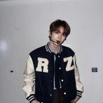 에 <b>성찬</b> ㅈㄴ 잘생겼네