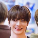 이런 사진을 왜올리는걸까 (자아<b>분열</b> 아님)